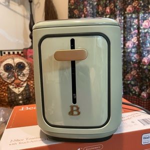 BEAUTIFUL by Drew Barrymore 2 Slice Toaster w/ Touch Activated Display